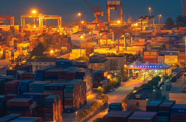 隨著國際貿易的不斷發展，美國貨代行業也將會迎來更廣闊的發展空間