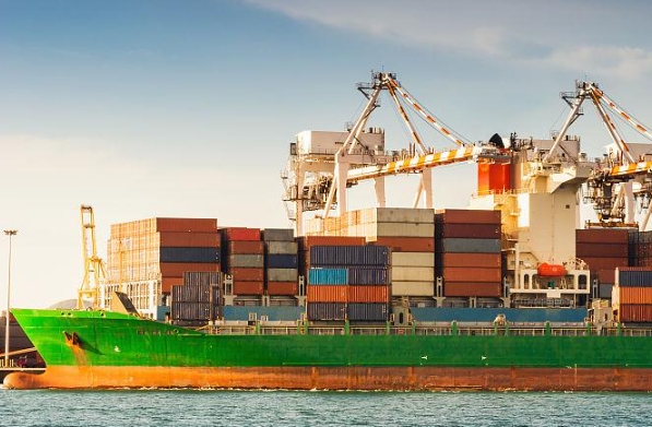 加勒比航線是連接美洲歐洲重要海上通道，其貨代服務(wù)重要性不言而喻