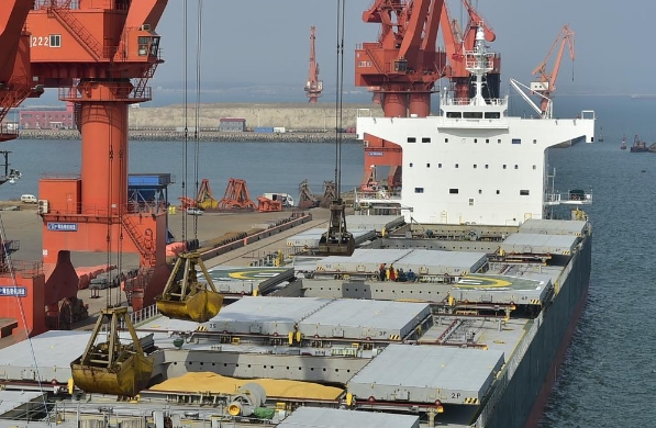 貨運代理不僅簡化了復(fù)雜的物流流程，還促進了國際貿(mào)易的繁榮與發(fā)展