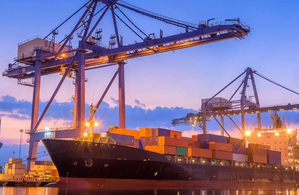 盡管面臨諸多挑戰(zhàn)，但俄羅斯貨代行業(yè)也孕育著新的機遇